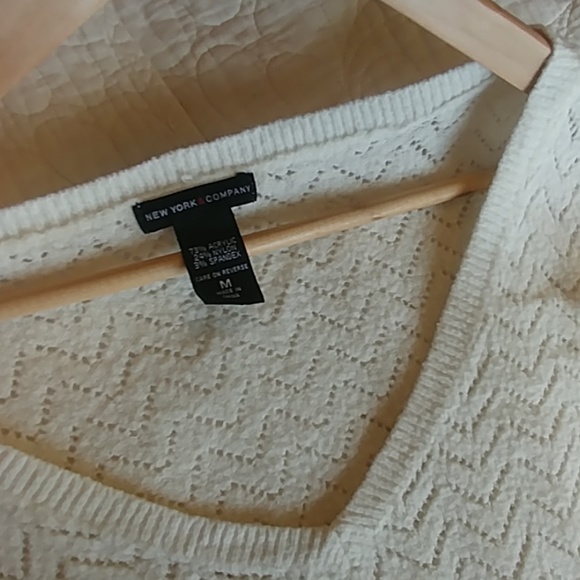 Sweater - Picture 3 of 3